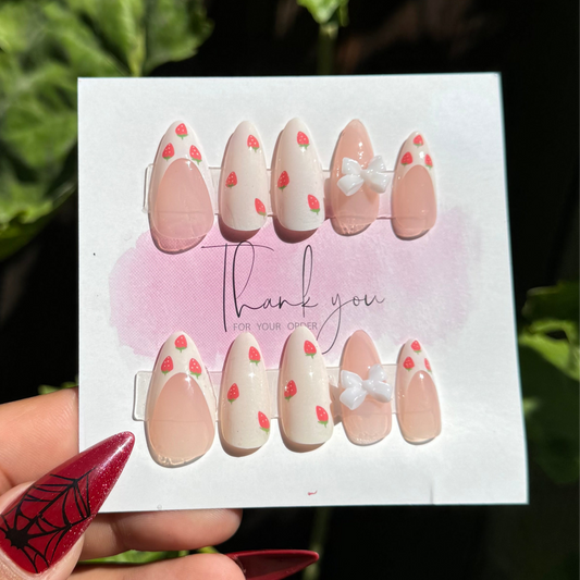 Strawberry press on nails size Large