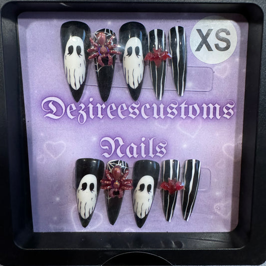 Ghosty press on nails size:XS